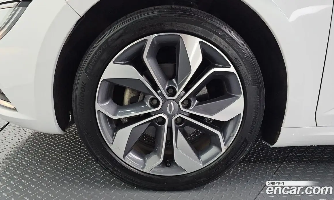 Renault (Samsung) SM6 2018 2.0 автомат (гидро), фото 5