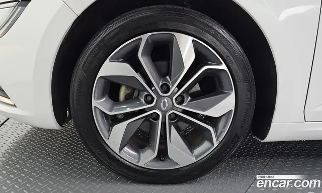 Renault (Samsung) SM6 2018 2.0 автомат (гидро), миниатюра 5