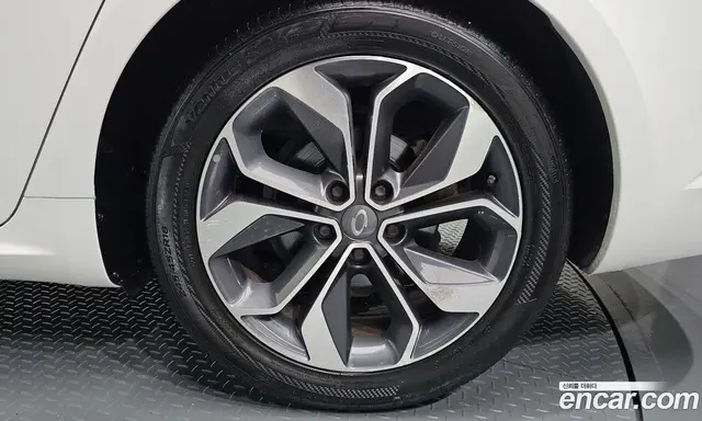 Renault (Samsung) SM6 2018 2.0 автомат (гидро), миниатюра 7