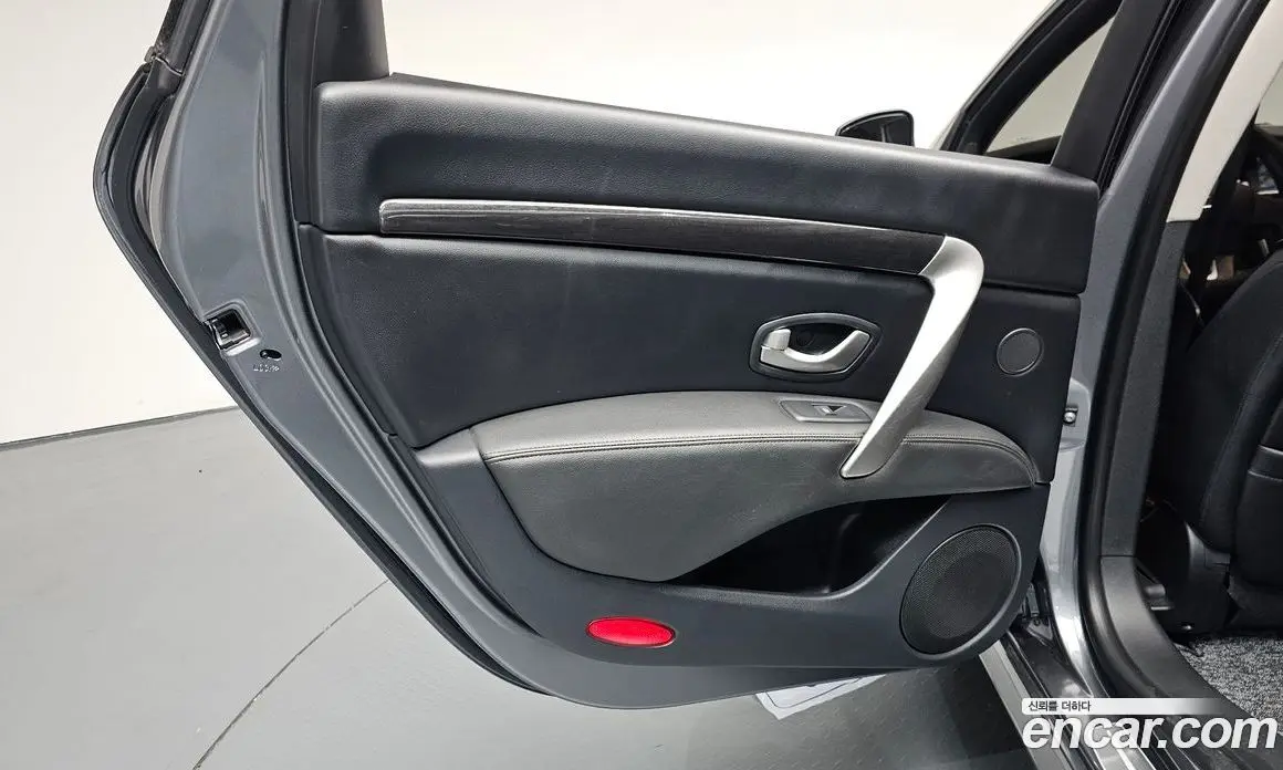Renault (Samsung) SM7 2018 2.0 автомат (гидро), фото 14