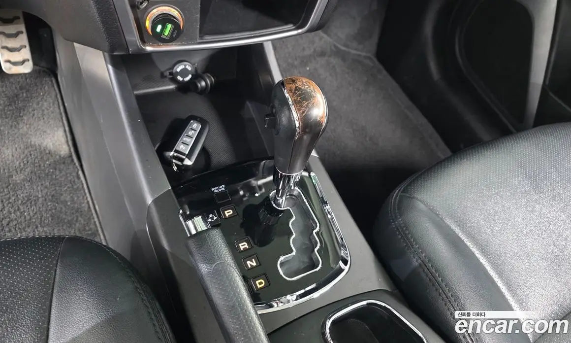 SsangYong Korando 2016 2.2 автомат (гидро), фото 12