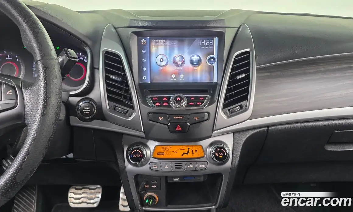 SsangYong Korando 2016 2.2 автомат (гидро), фото 20
