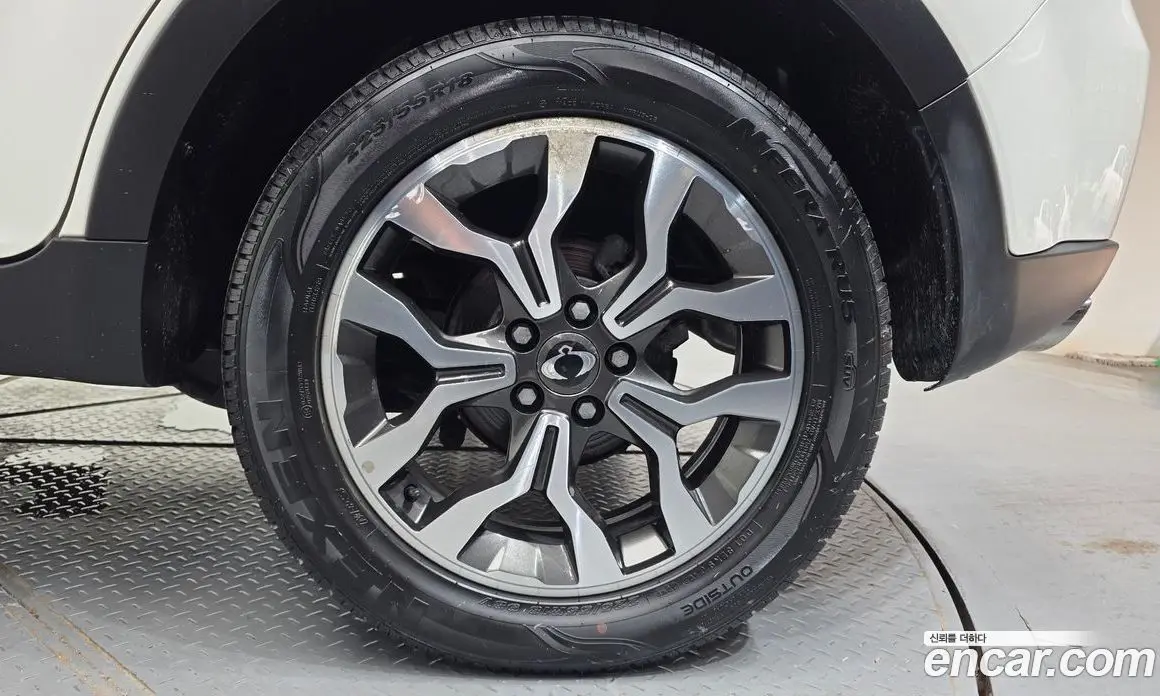 SsangYong Korando 2016 2.2 автомат (гидро), фото 7