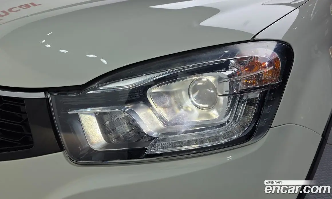 SsangYong Korando 2016 2.2 автомат (гидро), фото 8