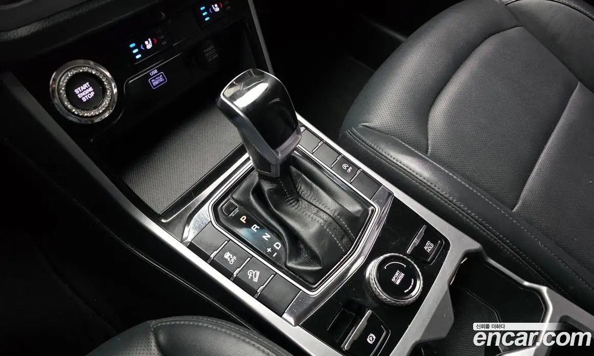 SsangYong Korando 2021 1.5 автомат (гидро), фото 12