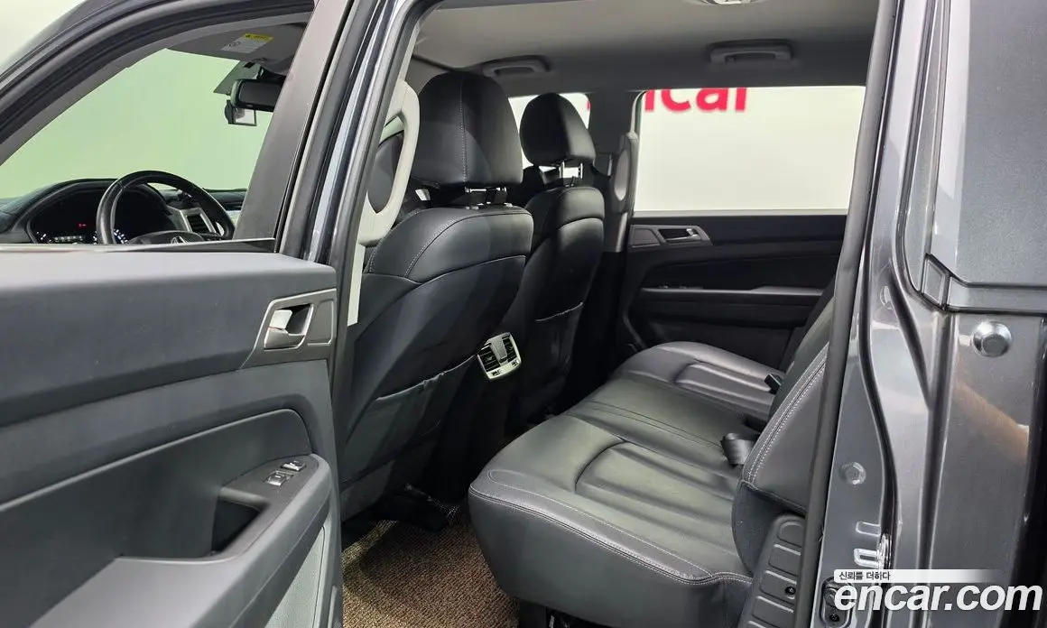 SsangYong Rexton 2019 2.2 автомат (гидро), фото 17