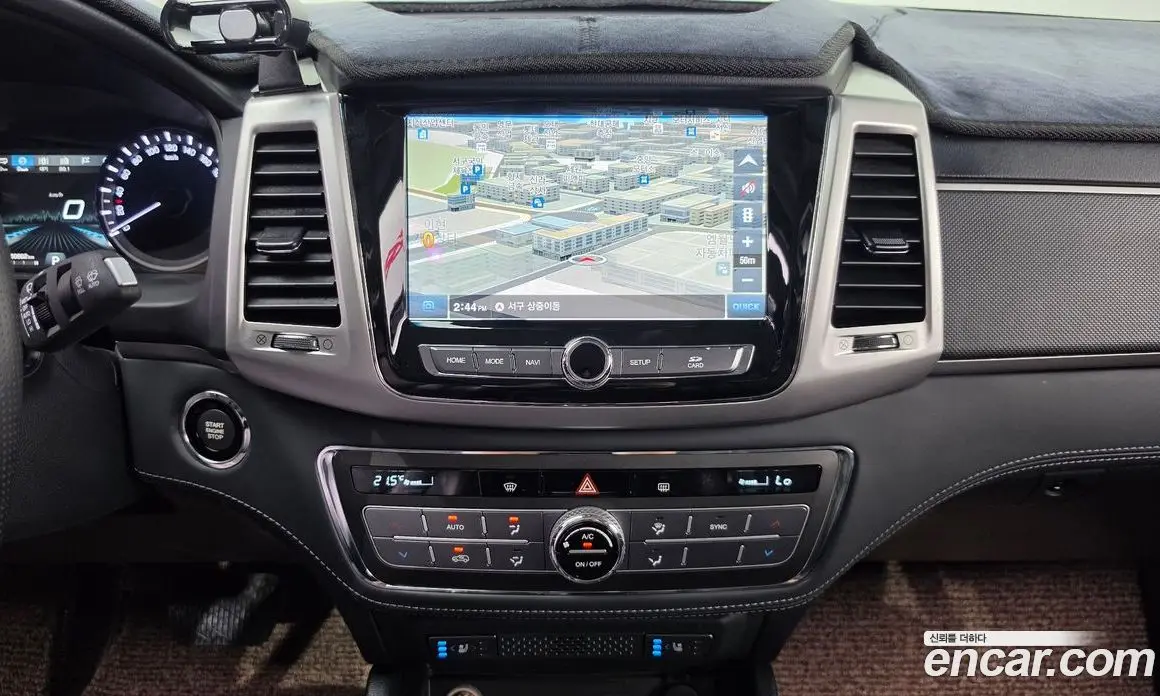 SsangYong Rexton 2019 2.2 автомат (гидро), фото 18