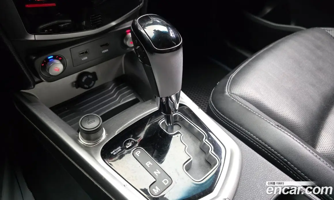 SsangYong TIBOLI 2015 1.6 автомат (гидро), фото 12 SsangYong TIBOLI 2015 1.6 автомат (гидро), фото 12