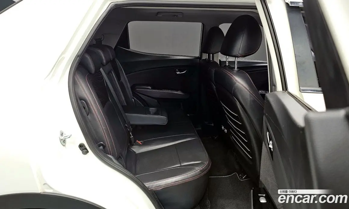 SsangYong TIBOLI 2017 1.6 автомат (гидро), фото 17