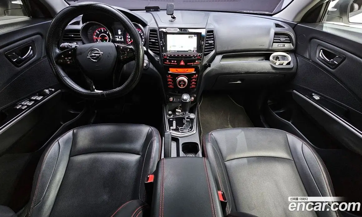 SsangYong TIBOLI 2017 1.6 автомат (гидро), фото 10