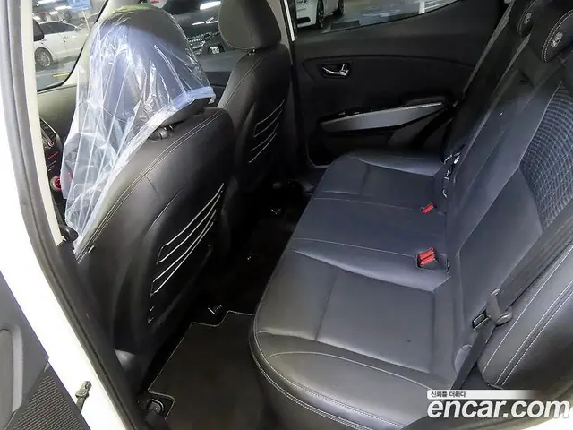 SsangYong TIBOLI 2017 1.6 автомат (гидро), миниатюра 7