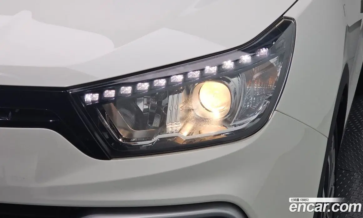 SsangYong TIBOLI 2017 1.6 автомат (гидро), фото 8