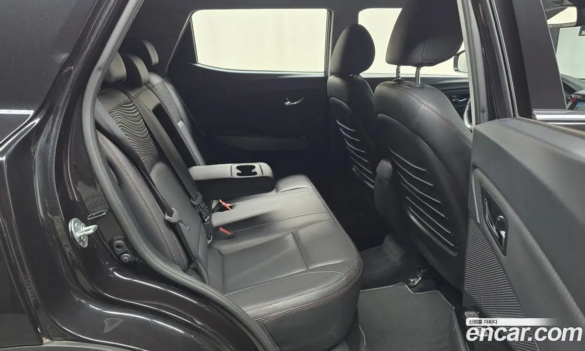 SsangYong TIBOLI 2018 1.6 автомат (гидро), фото 16 SsangYong TIBOLI 2018 1.6 автомат (гидро), фото 16