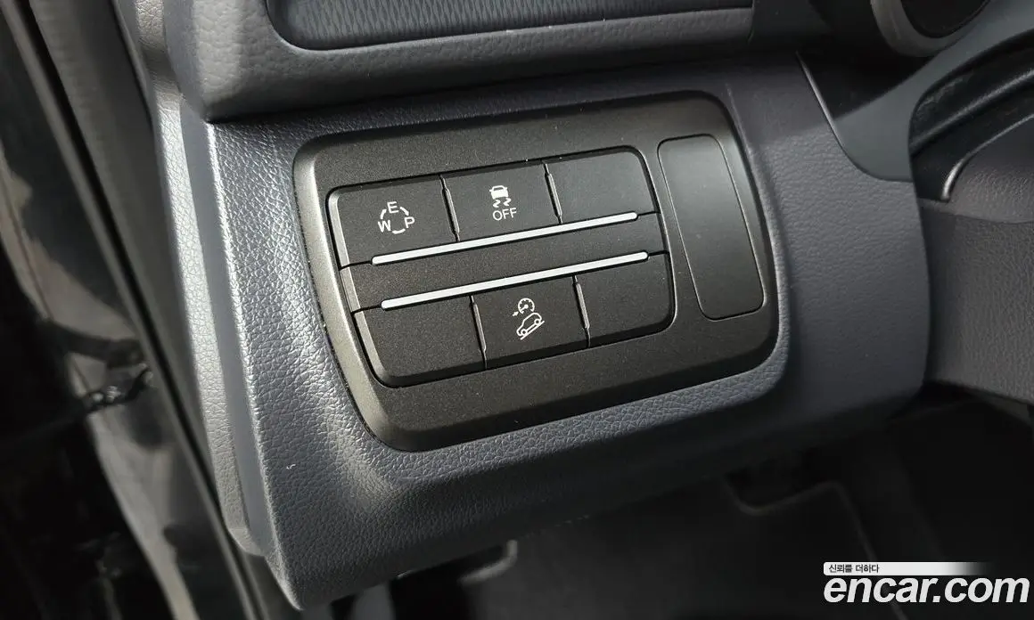 SsangYong TIBOLI 2018 1.6 автомат (гидро), фото 20 SsangYong TIBOLI 2018 1.6 автомат (гидро), фото 20
