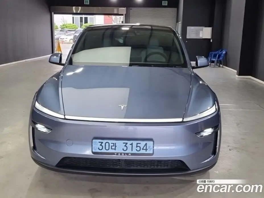 Tesla Model Y 2025 0.2 автомат (гидро), фото 3