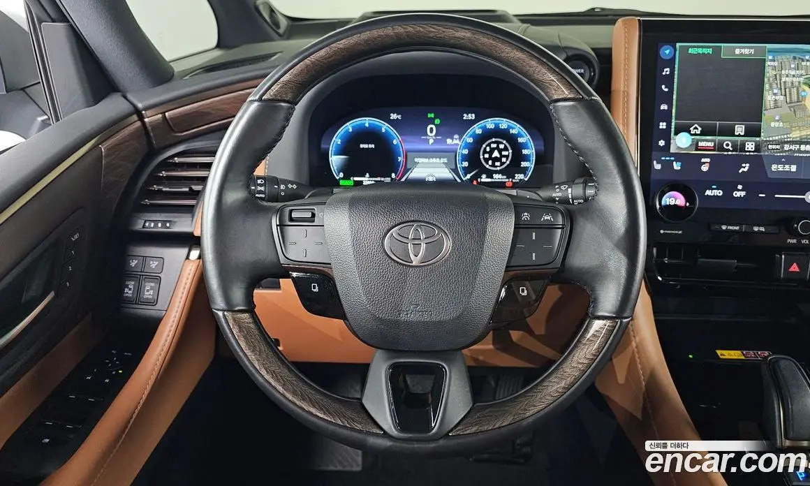 Toyota Alphard 2024 2.5 автомат (гидро), фото 18 Toyota Alphard 2024 2.5 автомат (гидро), фото 18