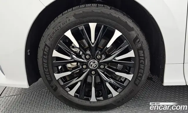 Toyota Alphard 2024 2.5 автомат (гидро), миниатюра 4 Toyota Alphard 2024 2.5 автомат (гидро), миниатюра 4