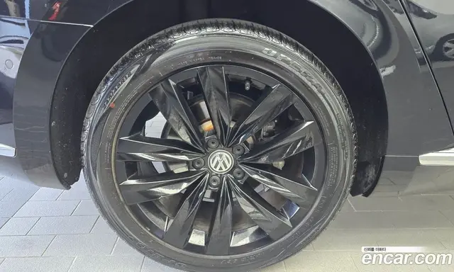Volkswagen Arteon 2019 2.0 автомат (гидро), миниатюра 5 Volkswagen Arteon 2019 2.0 автомат (гидро), миниатюра 5