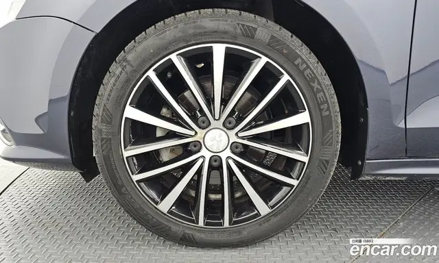 Volkswagen Jetta 2015 2.0 автомат (гидро), миниатюра 5 Volkswagen Jetta 2015 2.0 автомат (гидро), миниатюра 5