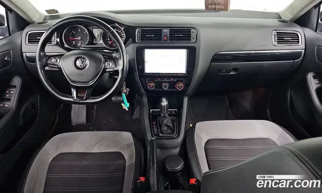 Volkswagen Jetta 2015 2.0 автомат (гидро), миниатюра 7 Volkswagen Jetta 2015 2.0 автомат (гидро), миниатюра 7