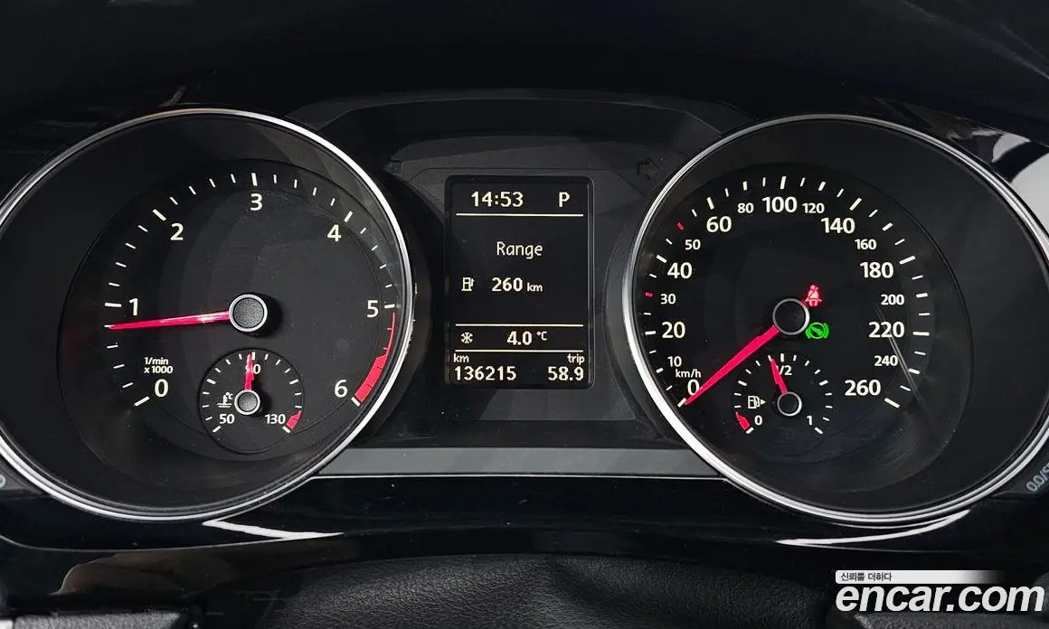 Volkswagen Jetta 2015 2.0 автомат (гидро), фото 8 Volkswagen Jetta 2015 2.0 автомат (гидро), фото 8