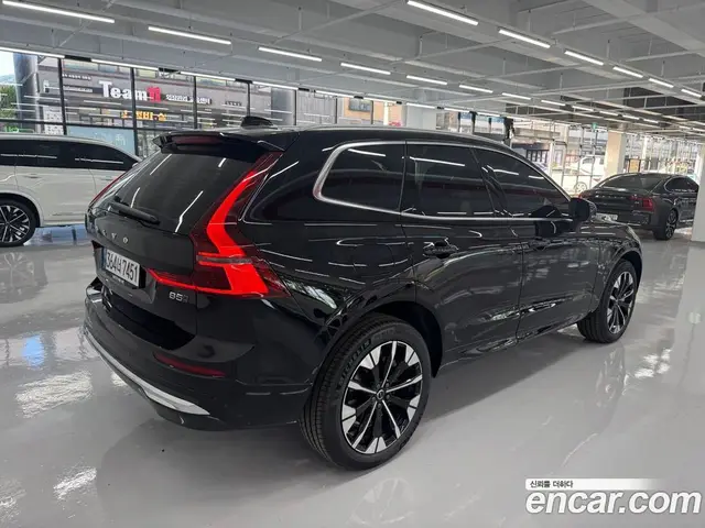 Volvo XC60 2026 2.0 автомат (гидро), миниатюра 2 Volvo XC60 2026 2.0 автомат (гидро), миниатюра 2