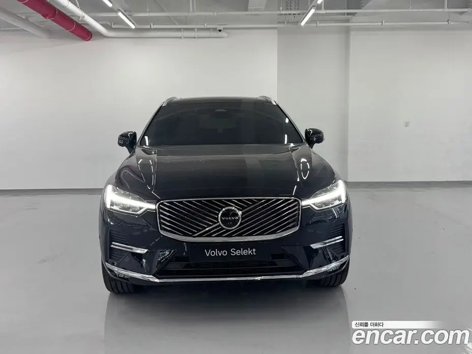 Volvo XC60 2026 2.0 автомат (гидро), фото 3 Volvo XC60 2026 2.0 автомат (гидро), фото 3
