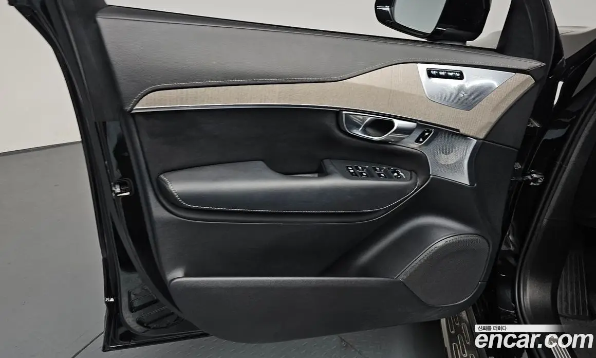 Volvo XC90 2022 2.0 автомат (гидро), фото 13 Volvo XC90 2022 2.0 автомат (гидро), фото 13