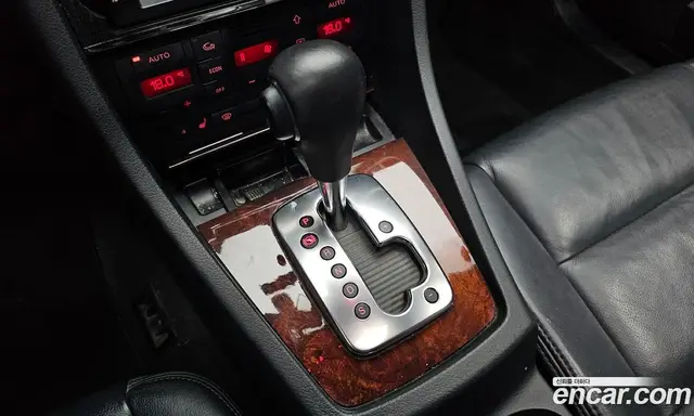 Audi A4 2007 2.0 автомат (гидро), миниатюра 12