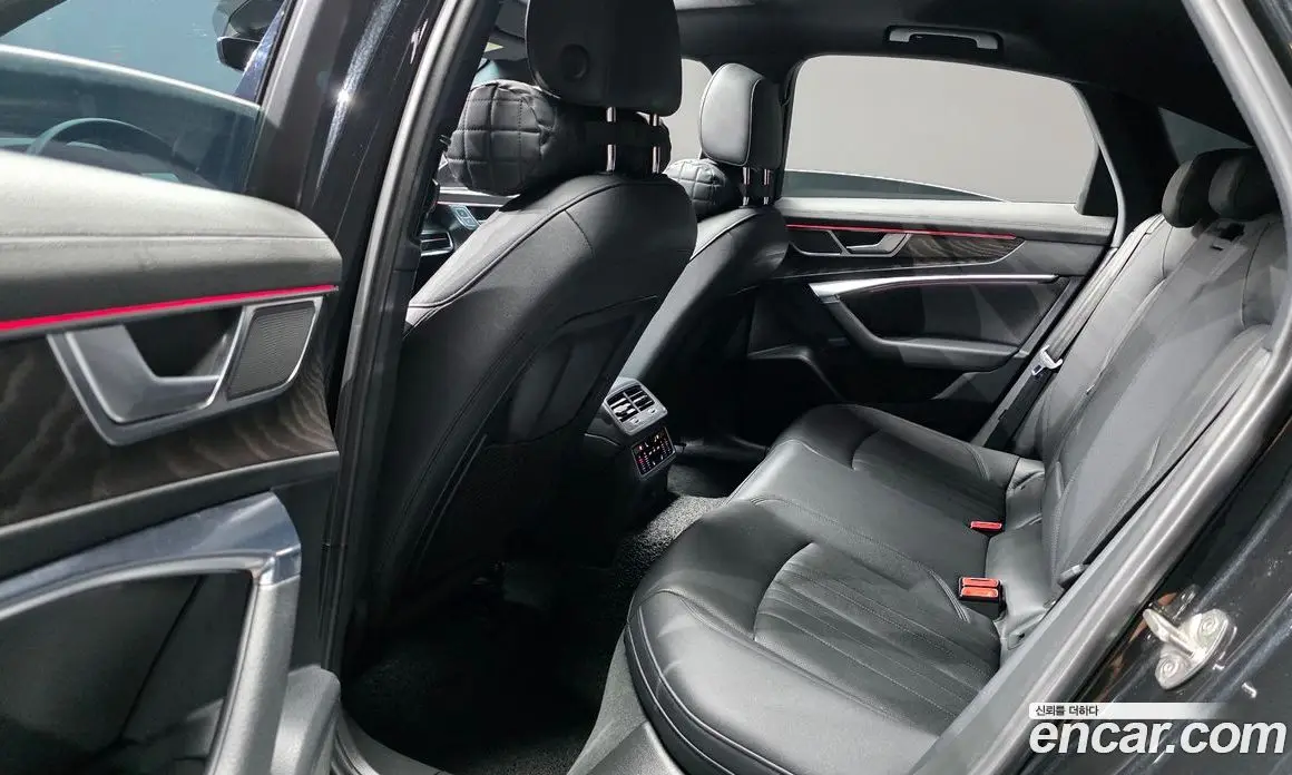Audi A6 2021 2.0 автомат (гидро), фото 18