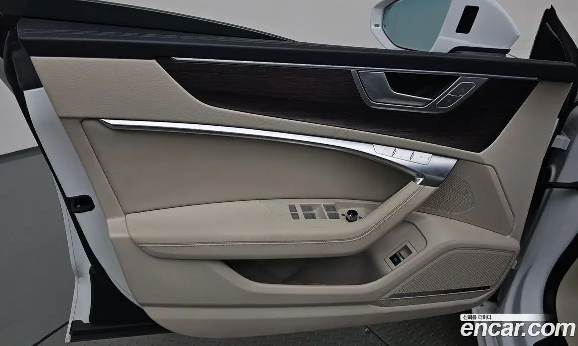 Audi A7 2022 3.0 автомат (гидро), фото 13
