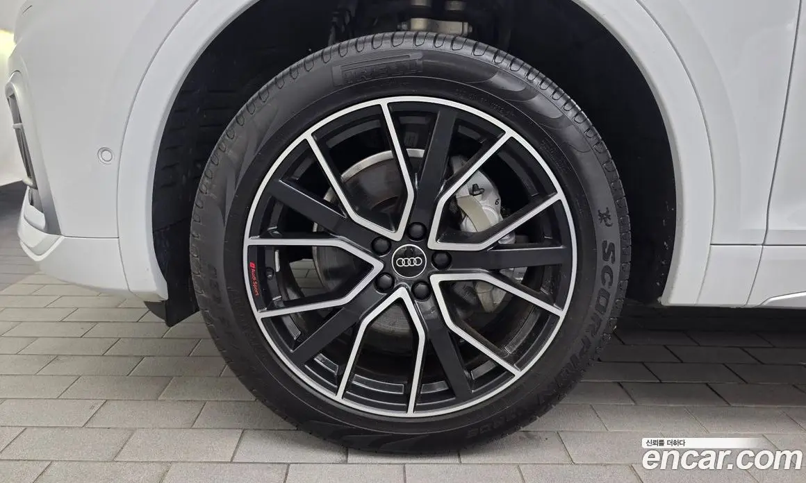 Audi Q5 2023 2.0 автомат (гидро), фото 5 Audi Q5 2023 2.0 автомат (гидро), фото 5