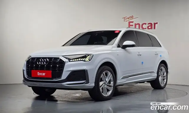 Audi Q7, 2022, 81 909 км