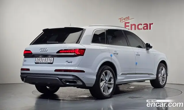 Audi Q7 2022 3.0 автомат (гидро), миниатюра 2 Audi Q7 2022 3.0 автомат (гидро), миниатюра 2