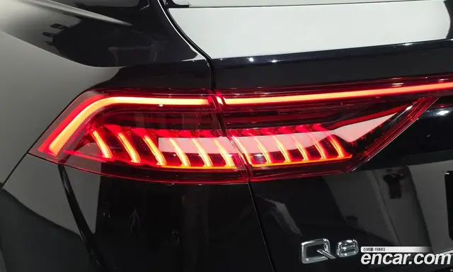 Audi Q8 2021 3.0 автомат (гидро), миниатюра 9