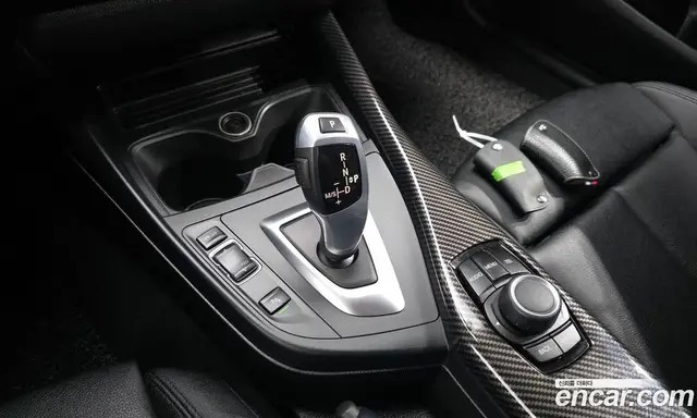 BMW 1 серия 2017 2.0 автомат (гидро), миниатюра 11