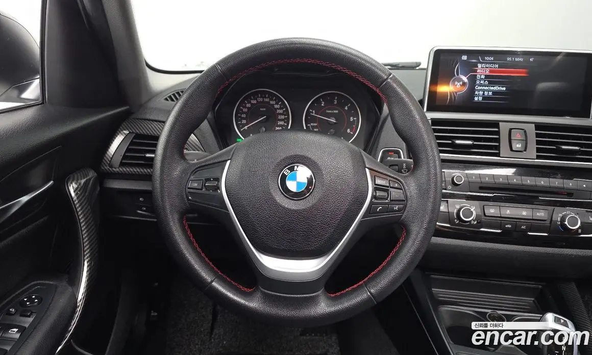 BMW 1 серия 2017 2.0 автомат (гидро), фото 19