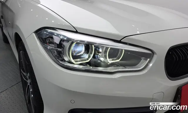 BMW 1 серия 2017 2.0 автомат (гидро), миниатюра 7
