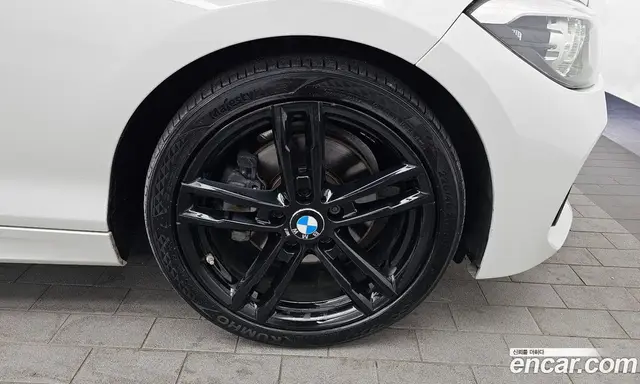BMW 1 серия 2018 2.0 автомат (гидро), миниатюра 7 BMW 1 серия 2018 2.0 автомат (гидро), миниатюра 7