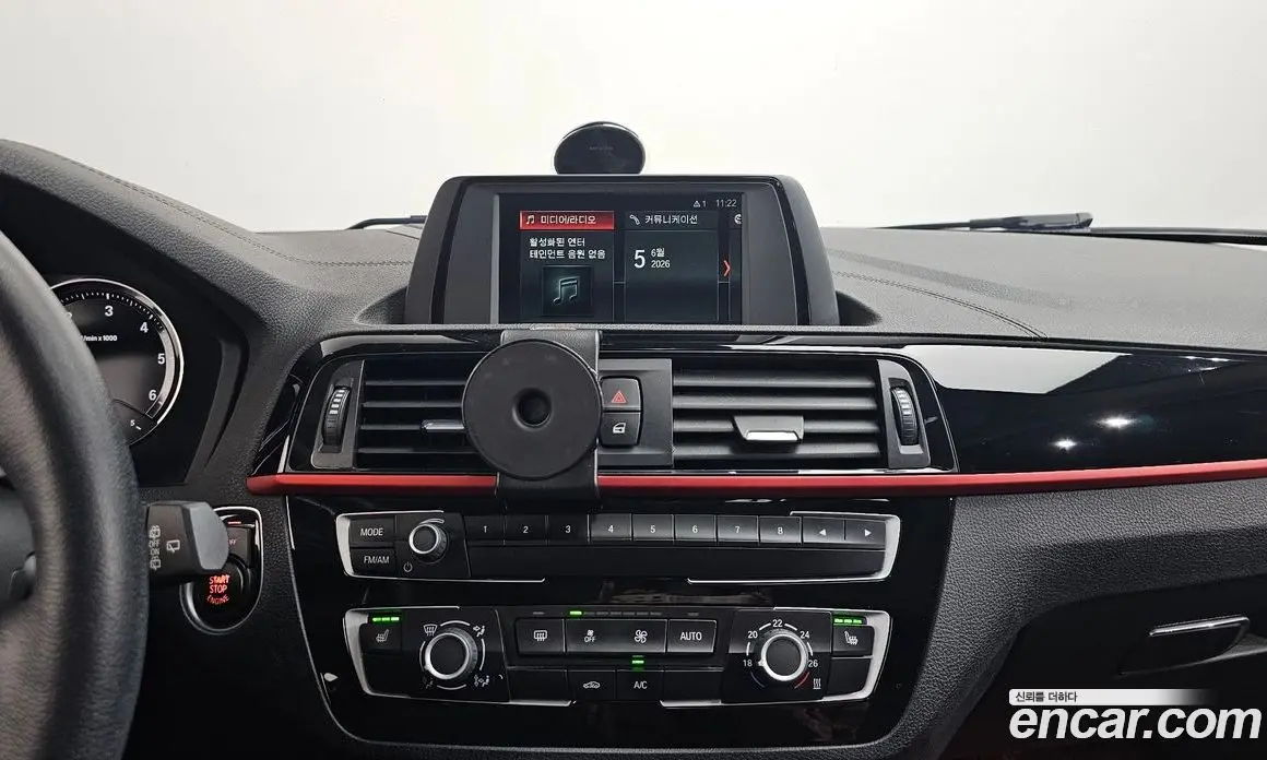 BMW 1 серия 2019 2.0 автомат (гидро), фото 18 BMW 1 серия 2019 2.0 автомат (гидро), фото 18