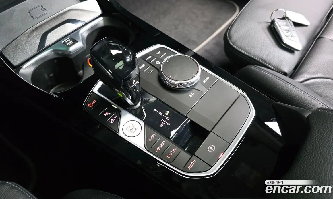 BMW 1 серия 2021 2.0 автомат (гидро), фото 12 BMW 1 серия 2021 2.0 автомат (гидро), фото 12