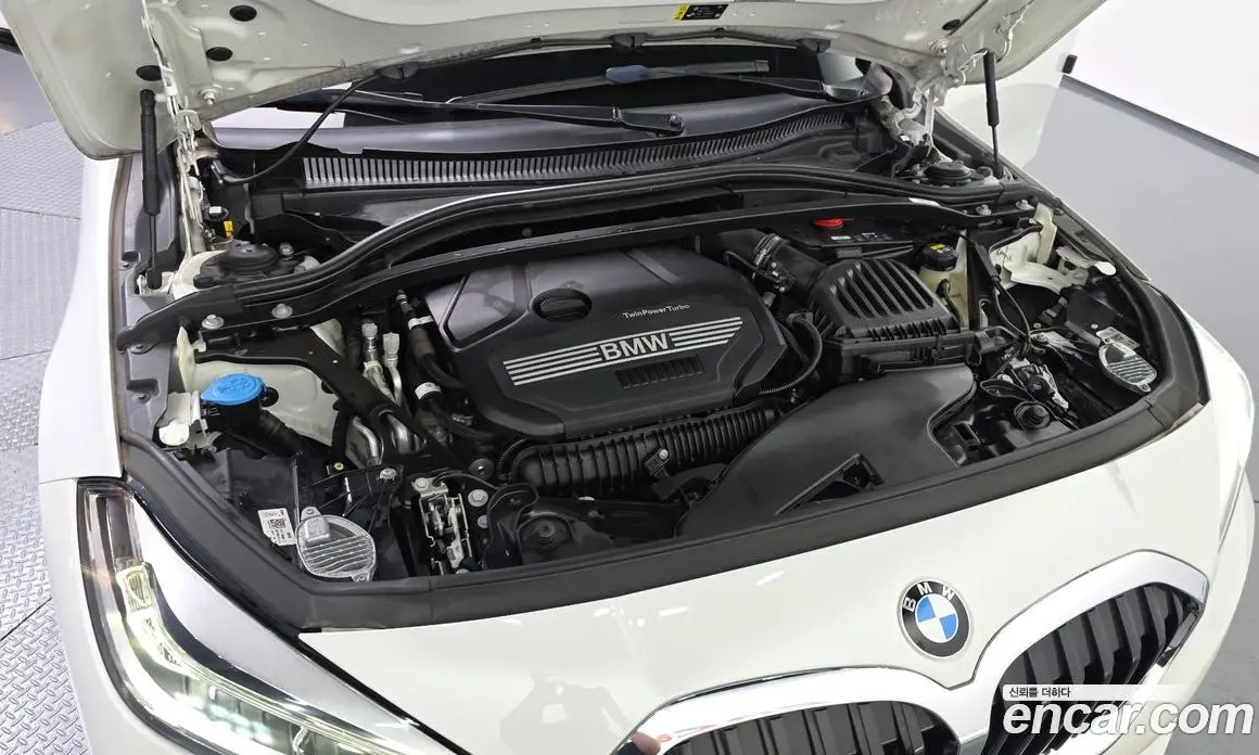 BMW 1 серия 2021 2.0 автомат (гидро), фото 6 BMW 1 серия 2021 2.0 автомат (гидро), фото 6