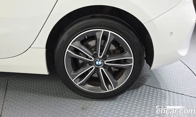 BMW 1 серия 2021 2.0 автомат (гидро), миниатюра 7 BMW 1 серия 2021 2.0 автомат (гидро), миниатюра 7