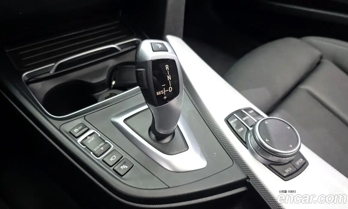 BMW 3 серия 2020 2.0 автомат (гидро), фото 12