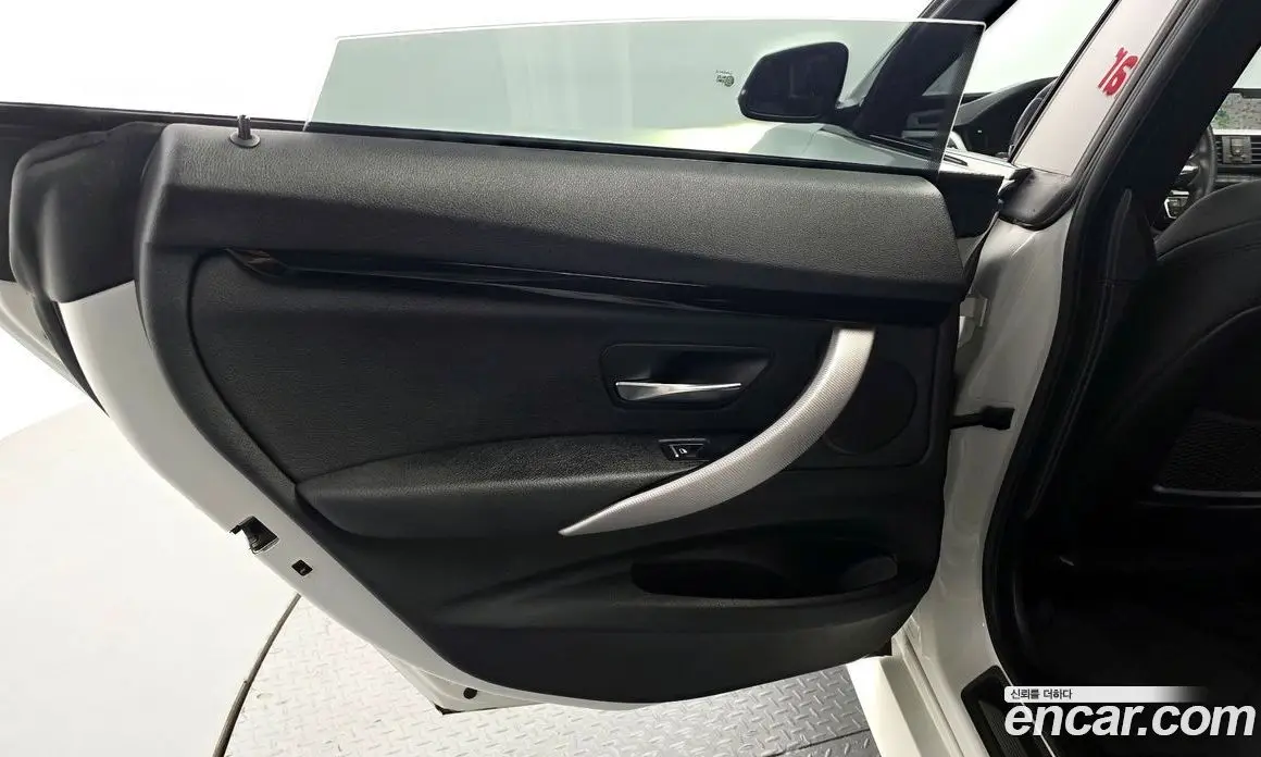 BMW 3 серия 2020 2.0 автомат (гидро), фото 15
