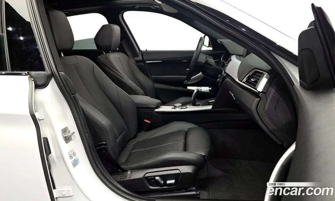 BMW 3 серия 2020 2.0 автомат (гидро), фото 16