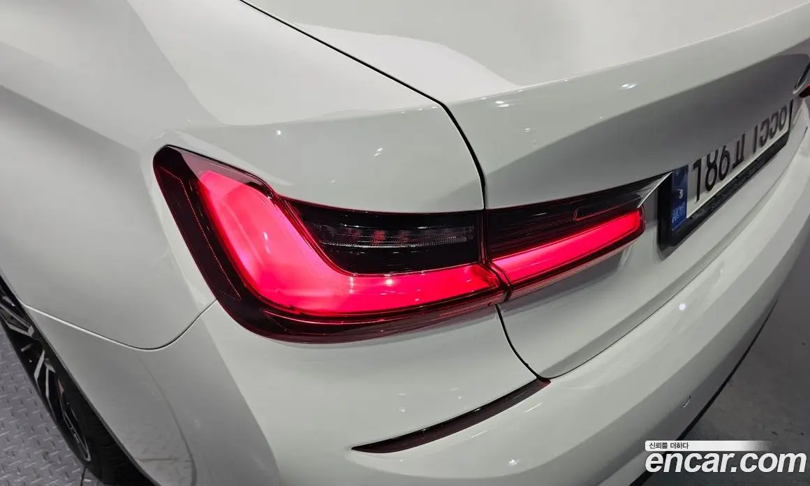 BMW 3 серия 2022 2.0 автомат (гидро), фото 9 BMW 3 серия 2022 2.0 автомат (гидро), фото 9