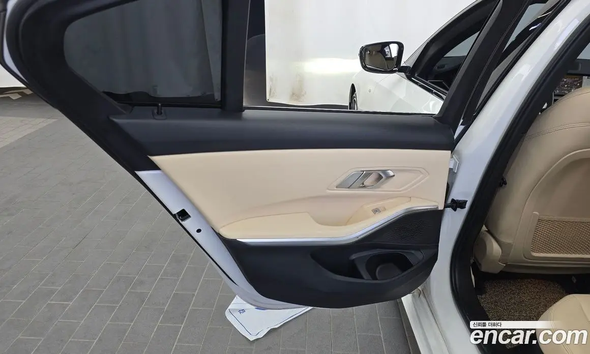 BMW 3 серия 2022 2.0 автомат (гидро), фото 15