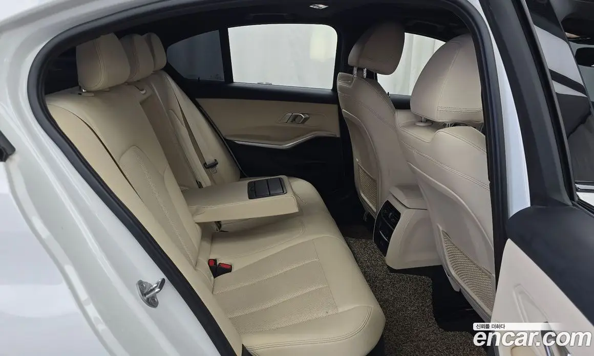 BMW 3 серия 2022 2.0 автомат (гидро), фото 17