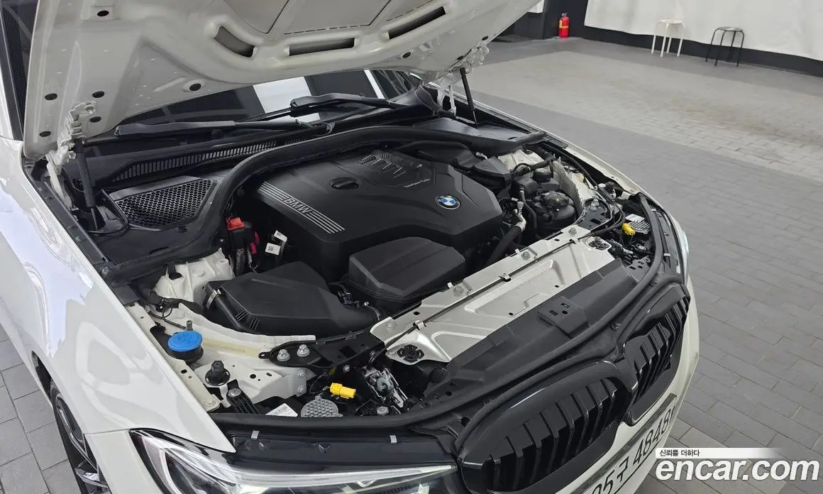 BMW 3 серия 2022 2.0 автомат (гидро), фото 6
